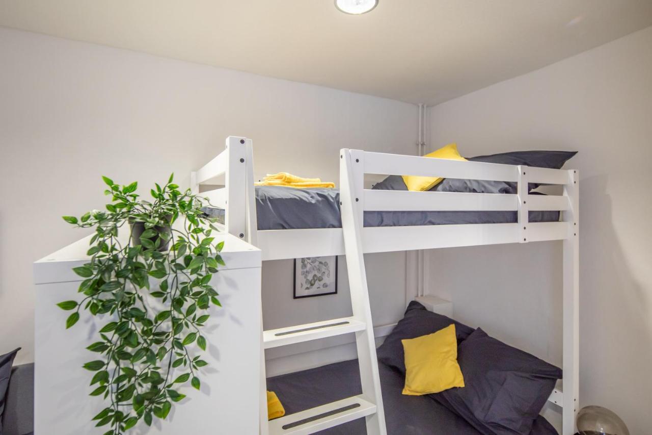 Studio Loft With Walk-In Rain-Shower Apartment ฮัมบูร์ก ภายนอก รูปภาพ